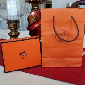 Small Hermes box and bag